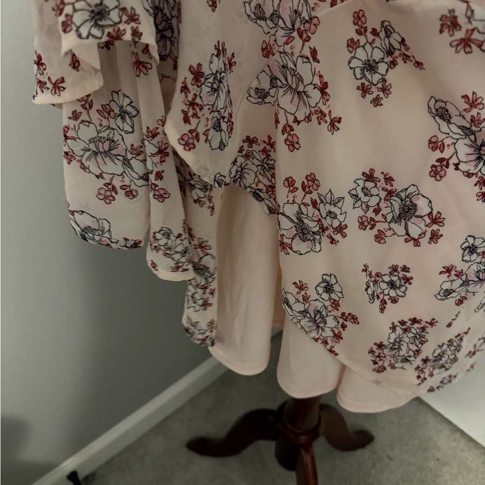 Torrid Blush Floral Wrap Dress - Picture 7 of 9